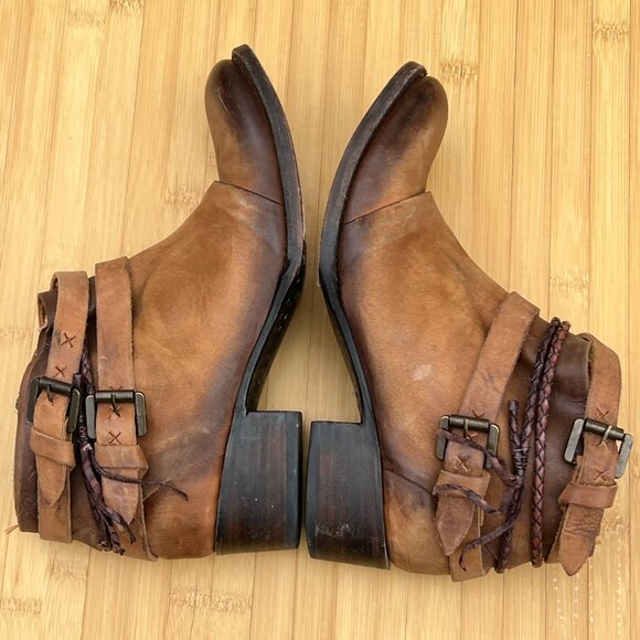 Freebird by Steven SIMBA leather belted brown ankle bootie 9 zippered boho cowgi - Picture 3 of 13
